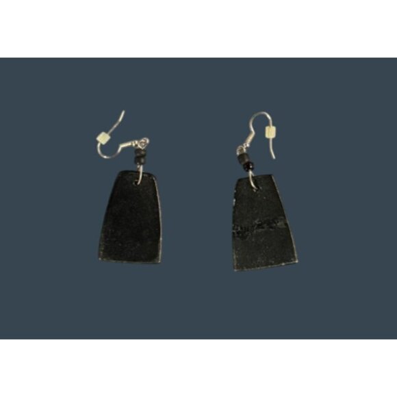 Handcrafted Shell Guinea Fowl Earrings With Unique Design & Silver Hooks - Picture 6 of 7